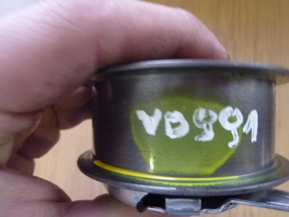 AUDI A4 B8/8K (2011-2016) Zobsiksnas spriegotājs 03L109243BF 23151418