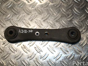 Volvo 6G91-5K743 / 6G915K743 XC70 II 2009 Devant  bras de commande de voie inférieur Left Front