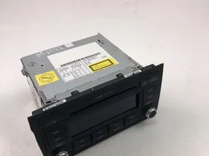 Audi 8E0057185KX A4 (8EC, B7) 2007 Компакт диск-радио