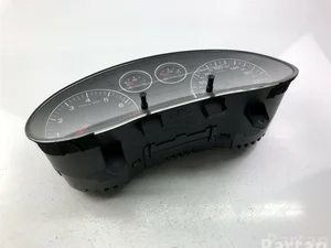 Audi 110.080.296/012 / 110080296012 A3 (8P1) 2006 Tableau de bord