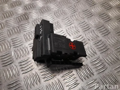 Lexus ES VII XZ10 2021 Zentralabsicherung Batterie - Bild 1