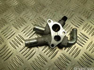 Toyota 89422-33040 / 8942233040 RAV 4 V 2021 Bride de liquide de refroidissement - Image 1