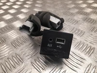 Maserati 61571C3394 GHIBLI (M157) 2015 Input device AUX USB