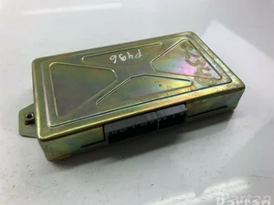 Mitsubishi MB863945 SIGMA Station Wagon (F0_W) 1994 Unités de contrôle