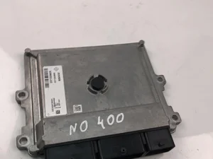 Renault 237102982S; 237105499R / 237102982S, 237105499R CLIO IV (BH_) 2014 Unidad de control del motor