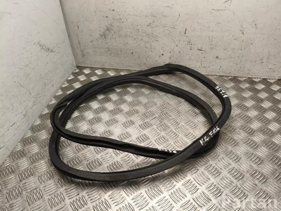 Mercedes-Benz A2546970100 GLC X254 2023 Junta de puerta Left Rear - Imagen 1