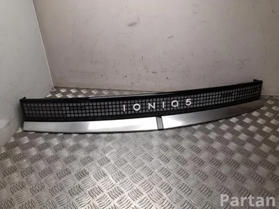 Hyundai 92409GI110 Ioniq 5 NE 2023 Taillight - Image 1