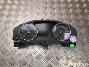 Volkswagen 7P6 920 883 L / 7P6920883L TOUAREG (7P5) 2017 Prietaisų skydelis (spidometras) km/h Automatinė pavarų dėžė