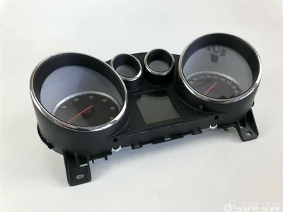 Opel 13374940 ZAFIRA TOURER C (P12) 2012 Tableau de bord - Image 1