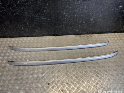 Toyota T41XB Yaris Cross XP210 2022 Main-courante de pavillon complect - Image 1