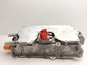 Ford USA NL38-14G649-AD, HU5A14B218-AB / NL3814G649AD, HU5A14B218AB F-150 LIGHTNING Crew Cab Pickup 2025 Wechselrichter Spannungswandler