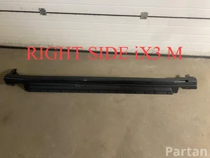 BMW 9850870 ; 9850872 / 9850870, 9850872 iX3 (G08) 2024 Nakładka progu prawa strona