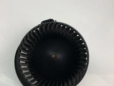 BMW T921557 3 (F30, F80) 2013 Ventilateur d'intérieur - Image 1