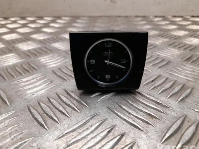 Audi 4H0 919 204 M / 4H0919204M A8 (4H_) 2015 Montre - Image 1