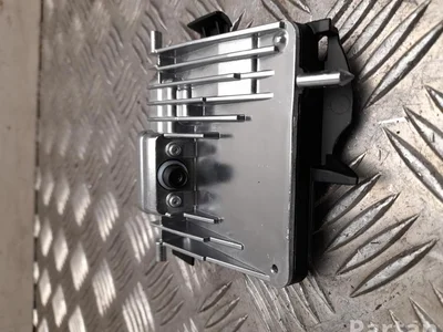 Mercedes-Benz A 247 900 44 11 / A2479004411 CLA X118 (shooting brake) 2021 Caméra - Image 1