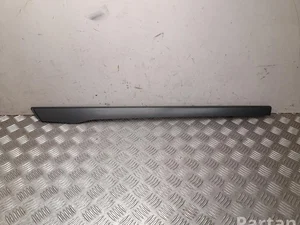 Tesla 1036081-21-B / 103608121B MODEL X 2019 Cadre right side