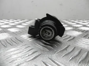 Mercedes-Benz A 204 750 00 61 / A2047500061 C-CLASS (W205) 2014 Serrure de porte