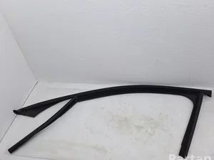 Mercedes-Benz C-CLASS (W205) 2015 Scellant De Porte En Verre