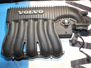 Volvo 30646518 C70 II Convertible 2008 Collecteur d'admission