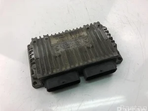 Renault 8200213228; S118037014C / 8200213228, S118037014C TWINGO II (CN0_) 2010 Unidad de control del motor