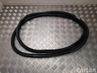 Audi 8MA 831 721 / 8MA831721 Q5 GUB 2025 Уплотнение двери спереди слева спереди справа