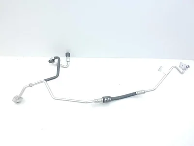 Bentley 4M1820720K, 4M1820720 BENTAYGA 2017 air conditioning, hoses/Pipes - Image 1