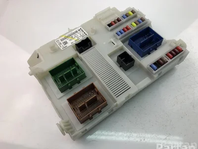 Volvo 31314511AB V60 2013 Fuse Box - Image 1
