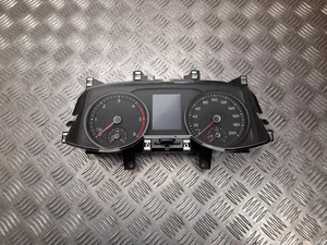 Volkswagen 7C0 920 749 / 7C0920749 CRAFTER Box (SY_) 2022 Tableau de bord km/h