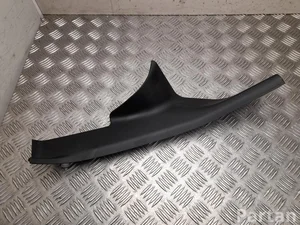 BMW 5A0A286 5 G60 2024 Inne części wnętrza