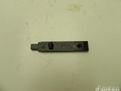 Škoda 5K0 962 132 A / 5K0962132A YETI (5L) 2014 Antenne - Image 1