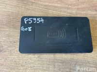 BMW 5A82C19 iX3 (G08) 2024 Bouton de chargement sans fil