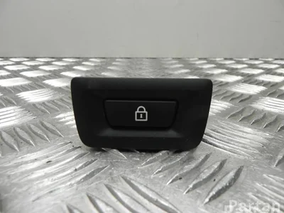 BMW 9275120 5 Gran Turismo (F07) 2014 Bouton du coffre à bagages - Image 1