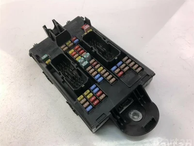 Volvo 32209198 XC60 II (246) 2019 Boîte à fusibles - Image 1