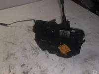 Opel 13579519 INSIGNIA A (G09) 2010 Serrure de porte Right Front