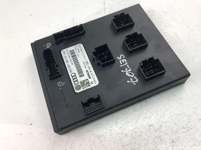 Audi 8K0907063AC A5 (8T3) 2010 Unité de commande centrale pour système de confort - Image 1