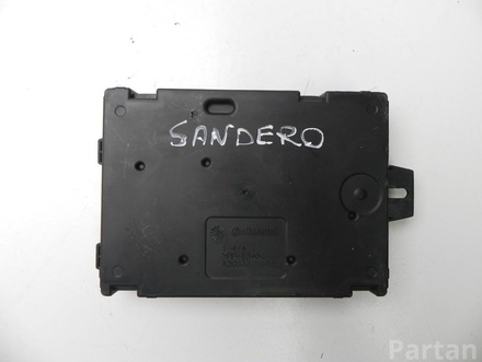 DACIA 284B12330R SANDERO II 2014 Central electronic control unit for comfort system