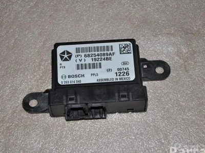 Dodge 68254089AF DURANGO (WD) 2018 Unité de contrôle pour systèmes de stationnement - Image 1