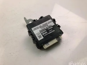 Toyota 89960-47062 / 8996047062 PRIUS (_W3_) 2010 Unité de commande électronique pour le contrôle de la portée des phares