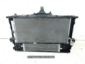 Porsche 971121249B, 971121253, 97195963300 PANAMERA (971) 2018 Radiatorius ( Aušinimo sistema)