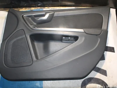 Volvo 8686853 V60 2012 Panneau de garniture de porte - Image 1
