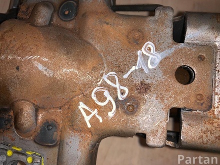 VOLVO P30776176 XC90 I 2005 Steering column Manually adjustment