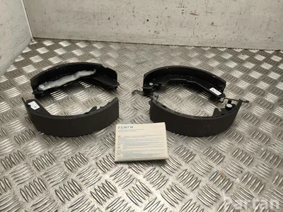 Volkswagen 03013701482 TRANSPORTER T3 Platforma / podwozie (24_) 1992 Szczęka hamulcowa - Zdjęcie 1