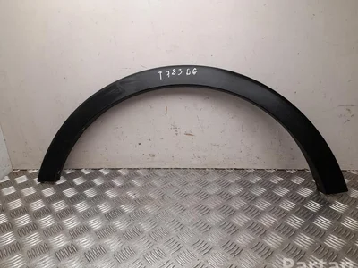 Ssangyong 79540-35100 / 7954035100 Tivoli Grand 2022 Baguette de protection/décoration d'aile Right Rear - Image 1