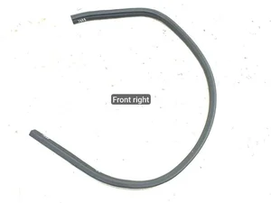 Maserati 82295000 GRAN TURISMO 2011 Uszczelka drzwi