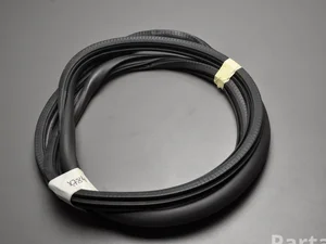 Peugeot 308 II 2016 Joint d'étanchéité de porte Right Rear