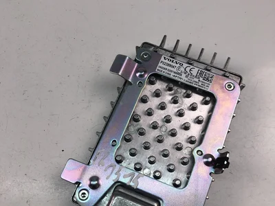 Volvo P32389047 XC40 2022 unité de contrôle - Image 1