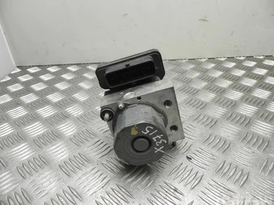 Mercedes-Benz A 000 431 15 00 / A0004311500 B-CLASS (W246, W242) 2016 Unité de commande hydraulique ABS - Image 1