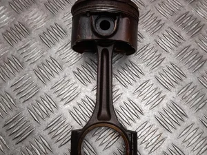 Saab 55195405 9-5 (YS3E) 2009 Kolben