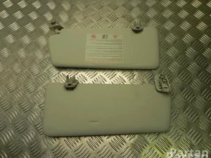 Renault 96400002 LAGUNA III Grandtour (KT0/1) 2014 Panneau solaire complect