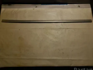 Volvo 39892428 V70 II (SW) 2007 Накладка декоративная спереди справа